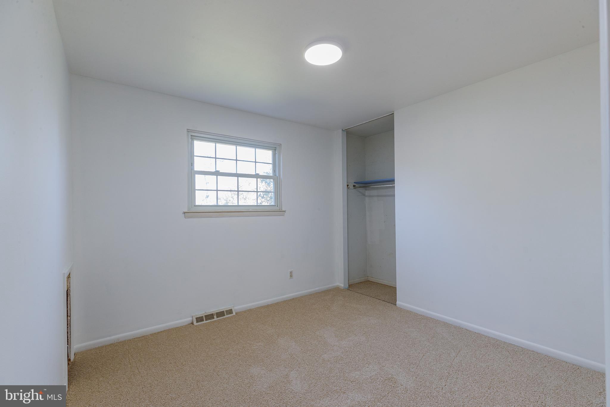 102 Biddle DRIVE
