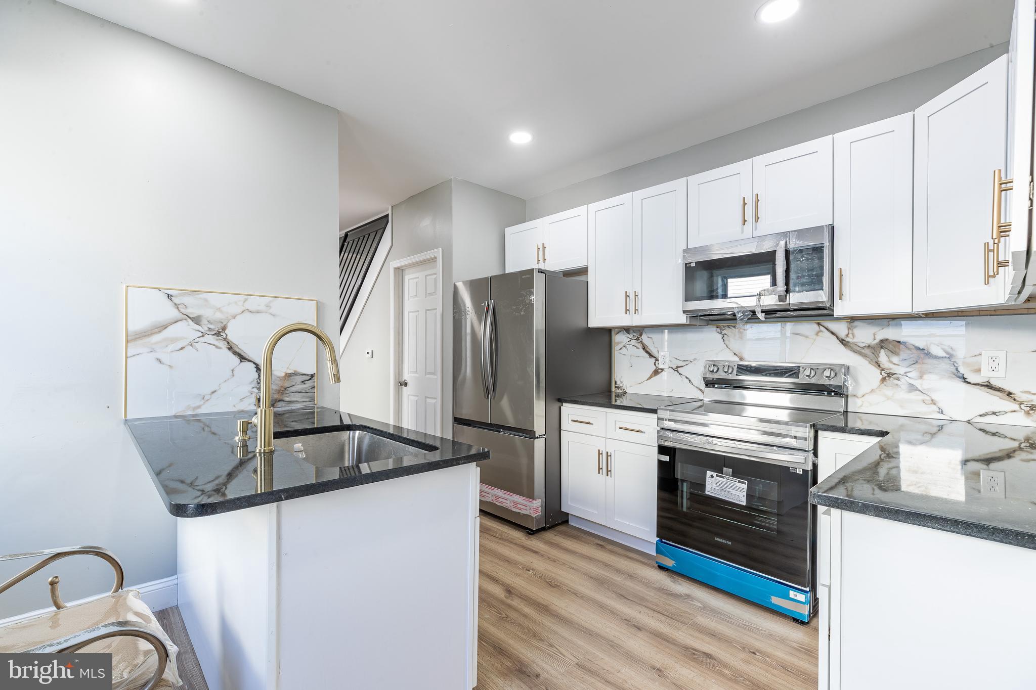 1126 Chestnut Street