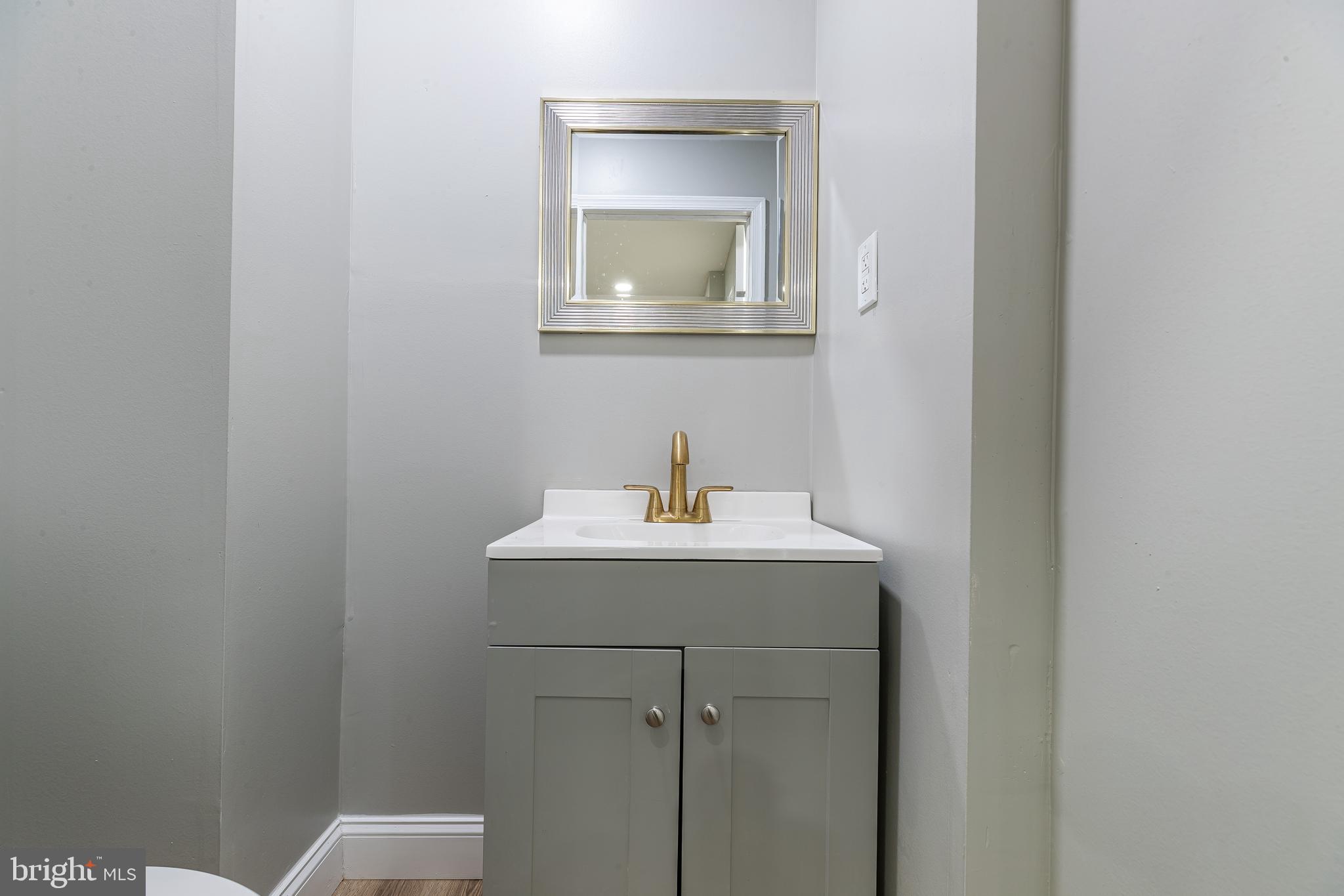 1126 Chestnut Street