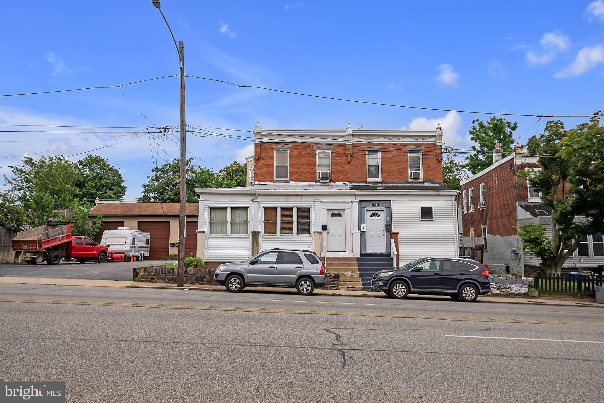 82-84 Chester Pike