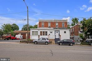 82 CHESTER PIKE
