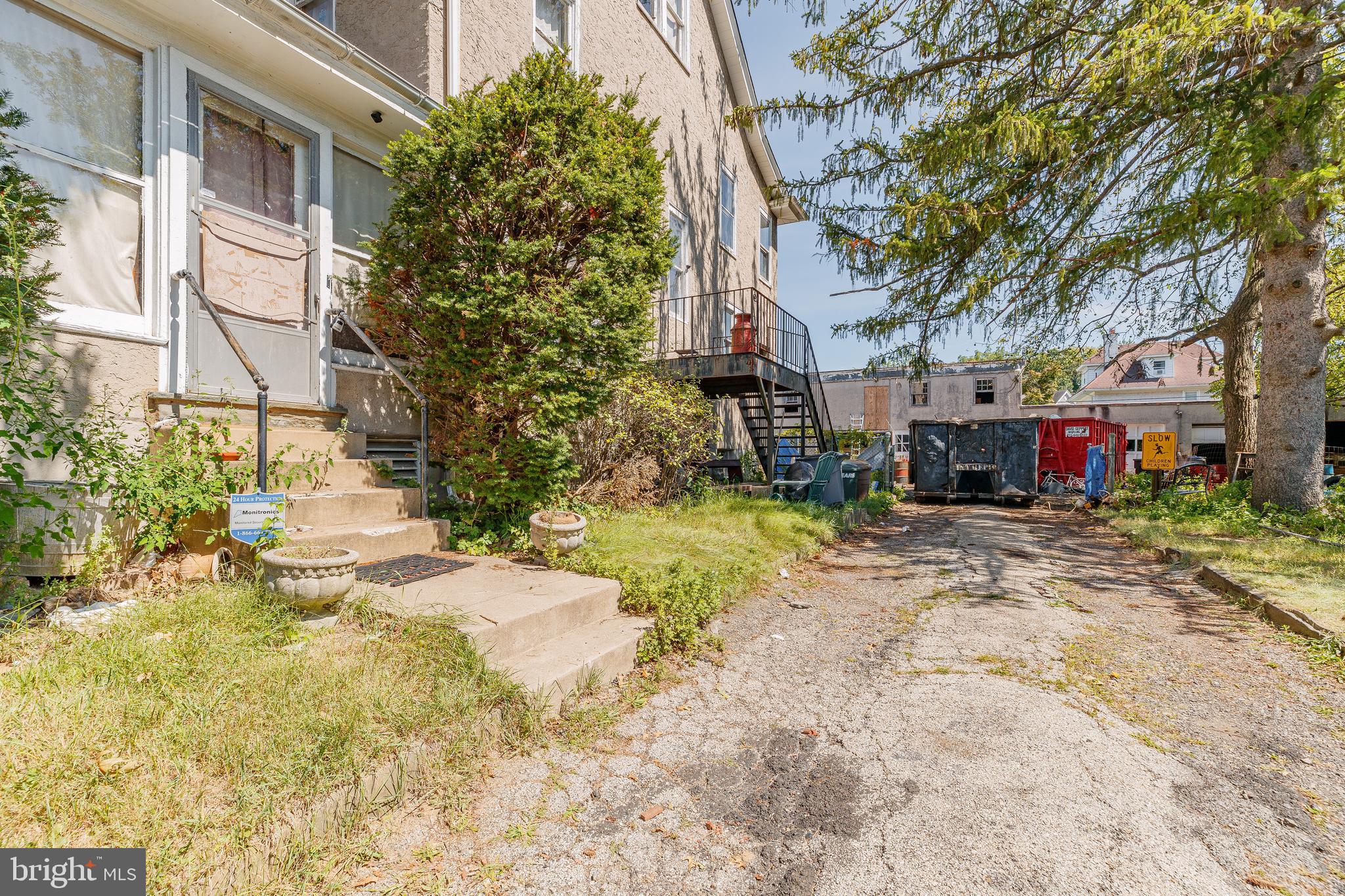 706-708 BETHLEHEM PIKE