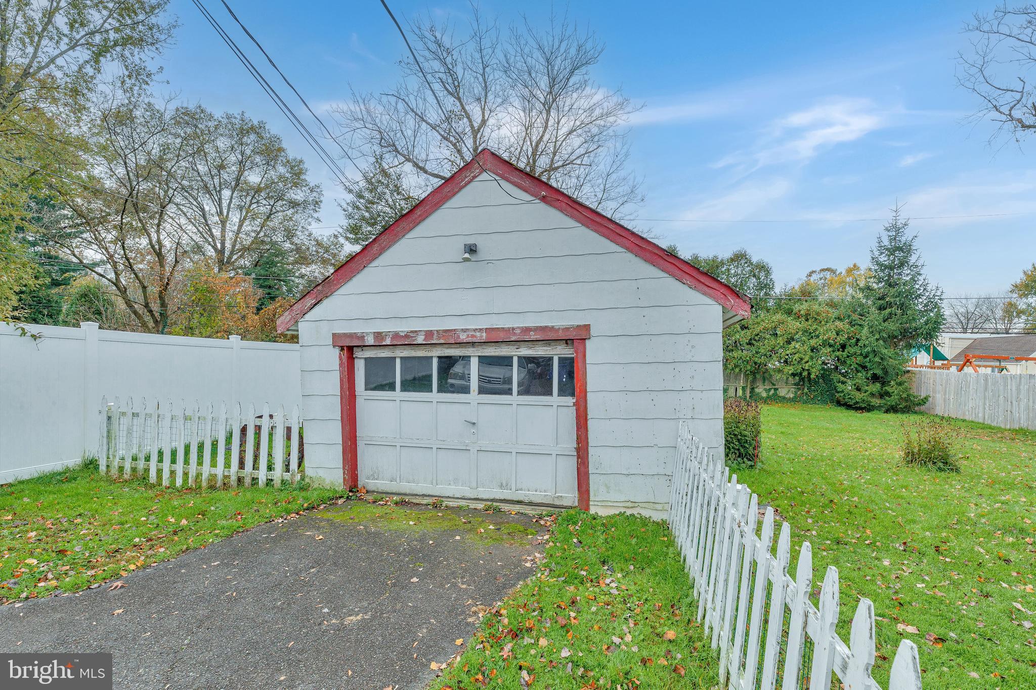 27 Norwyn ROAD