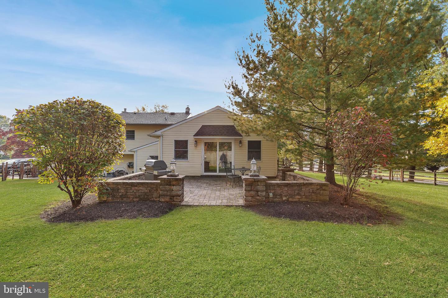 708 Beverly ROAD