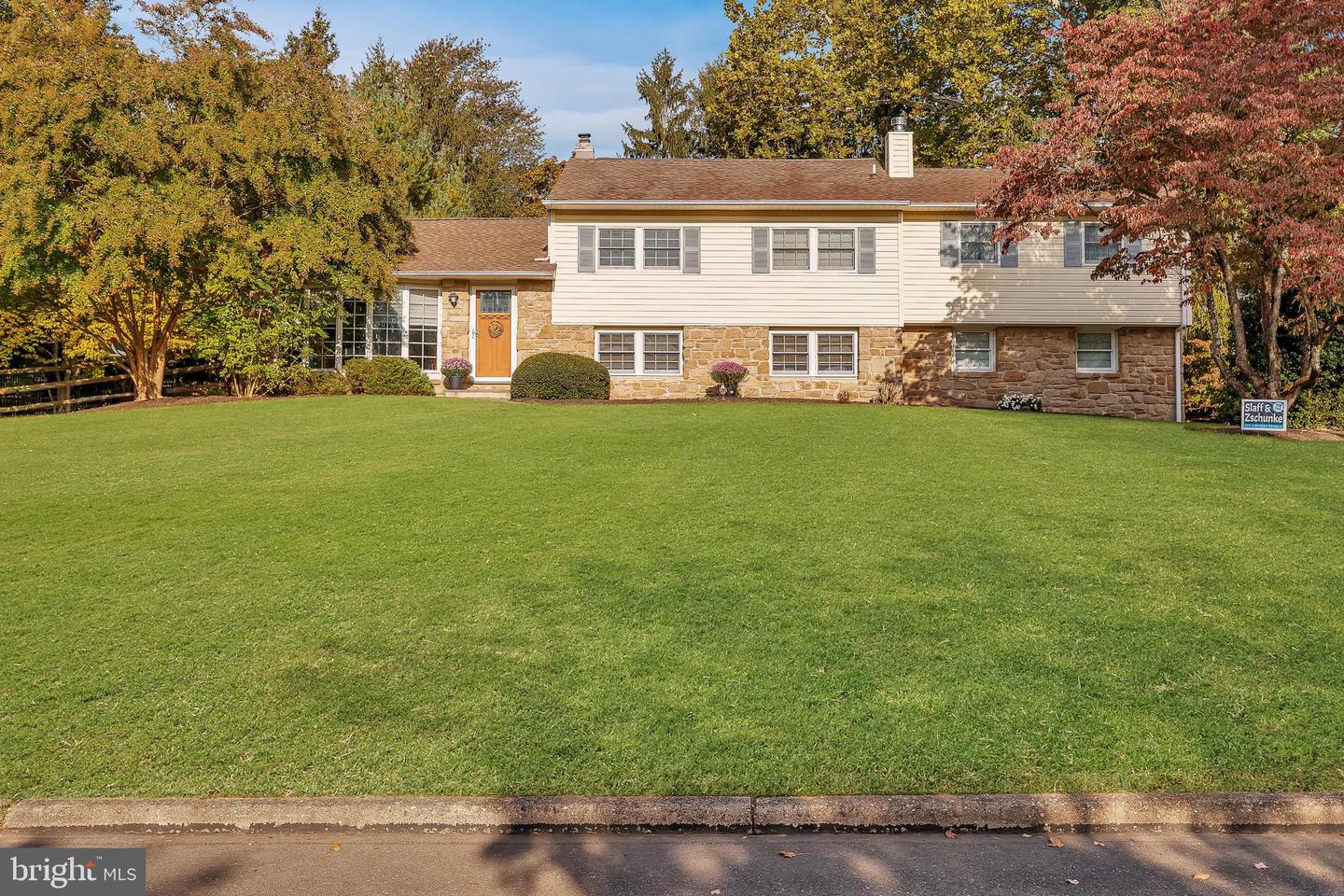708 Beverly ROAD