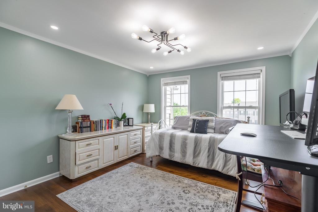 14 Cherry Ct