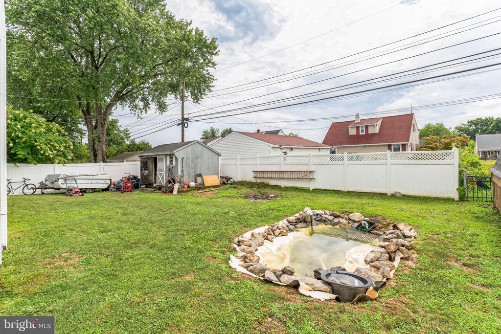 354 W Signal Hill Rd
