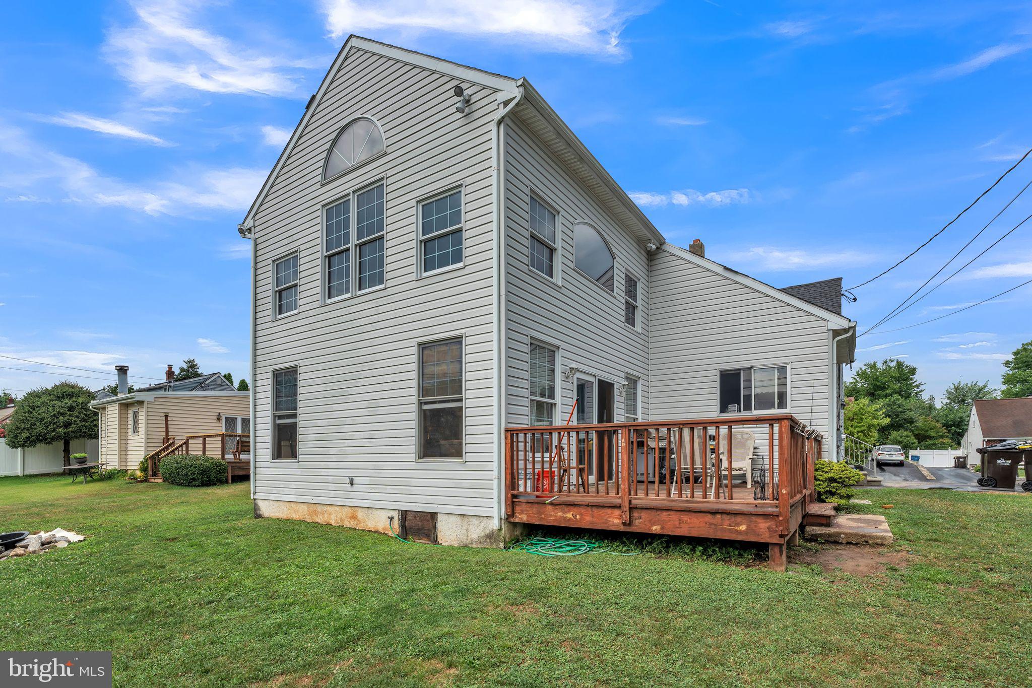 354 W Signal Hill Rd