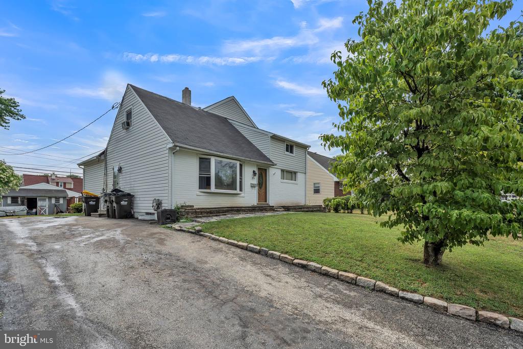 354 W Signal Hill Rd