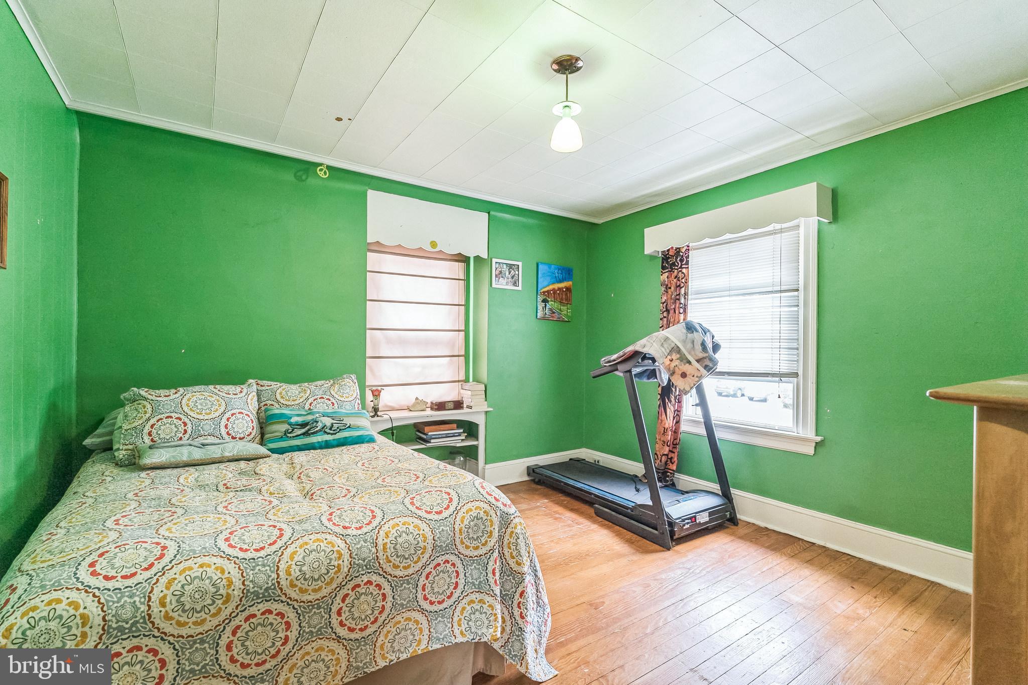 305 Harrison Ave