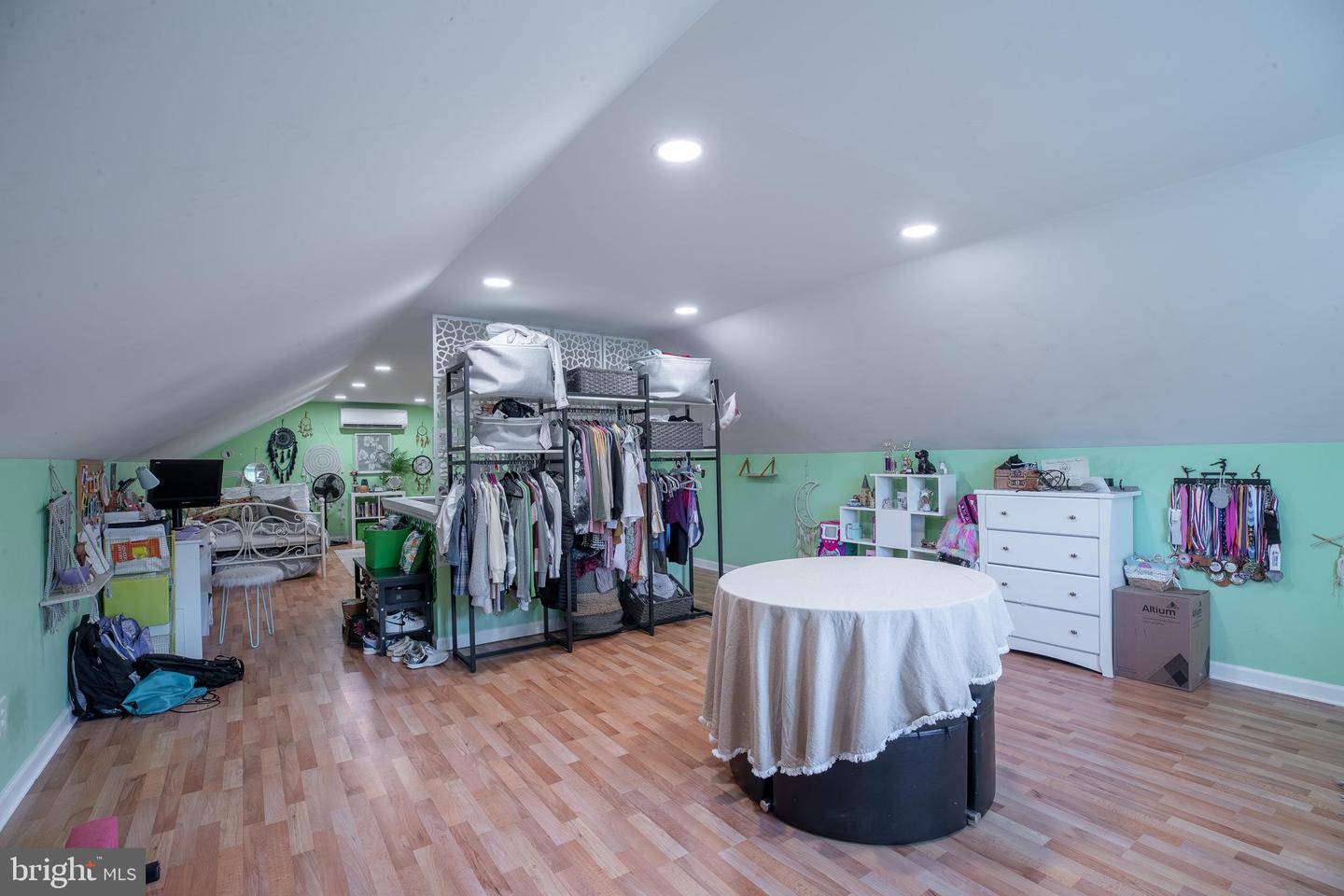 958 Musket Dr