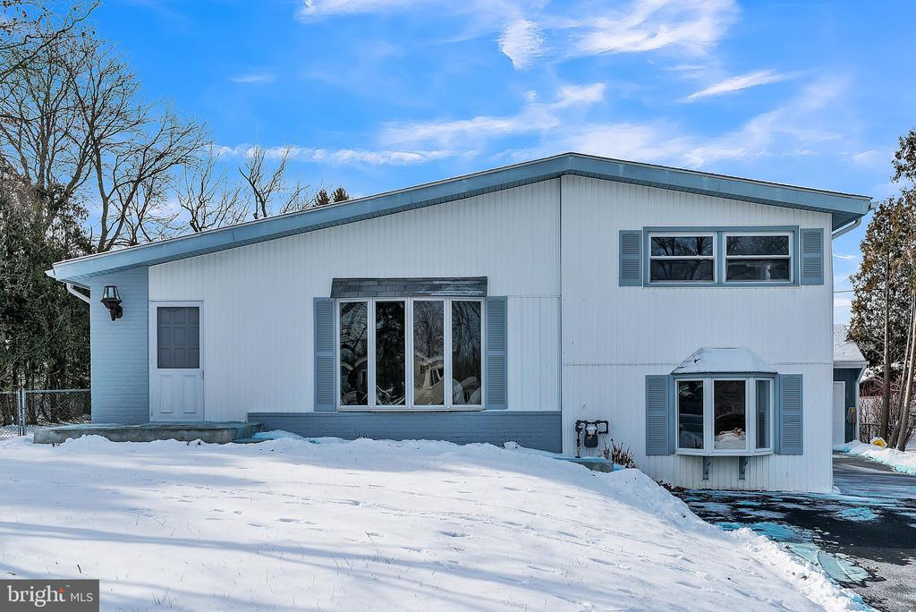 1626 Pulaski Dr