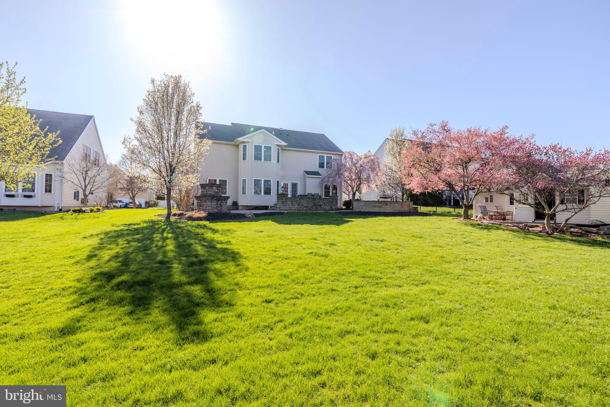 838 Mountain Top Dr