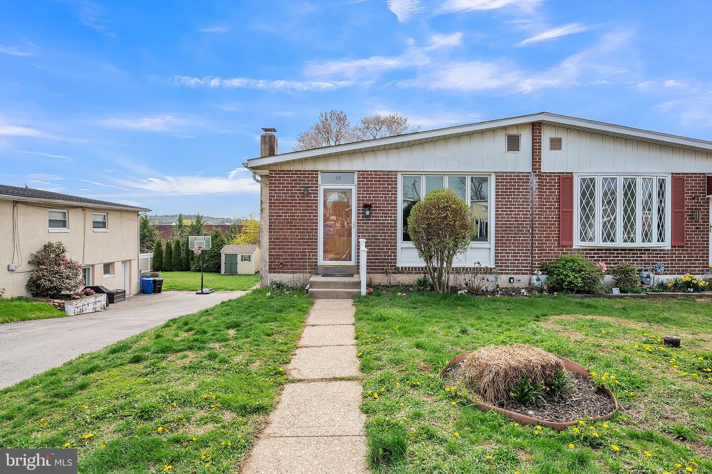 517 Palmer Rd