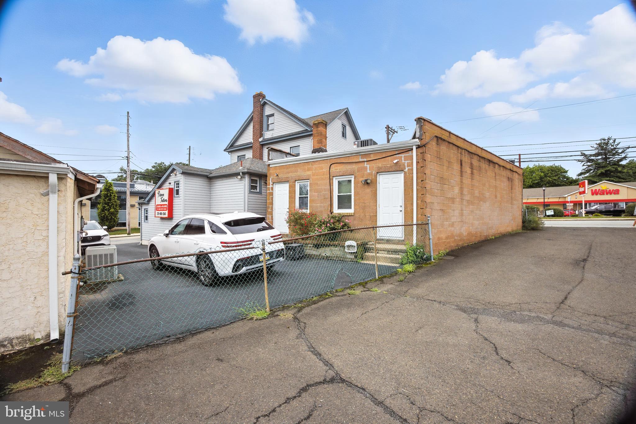 83 Limekiln Pike