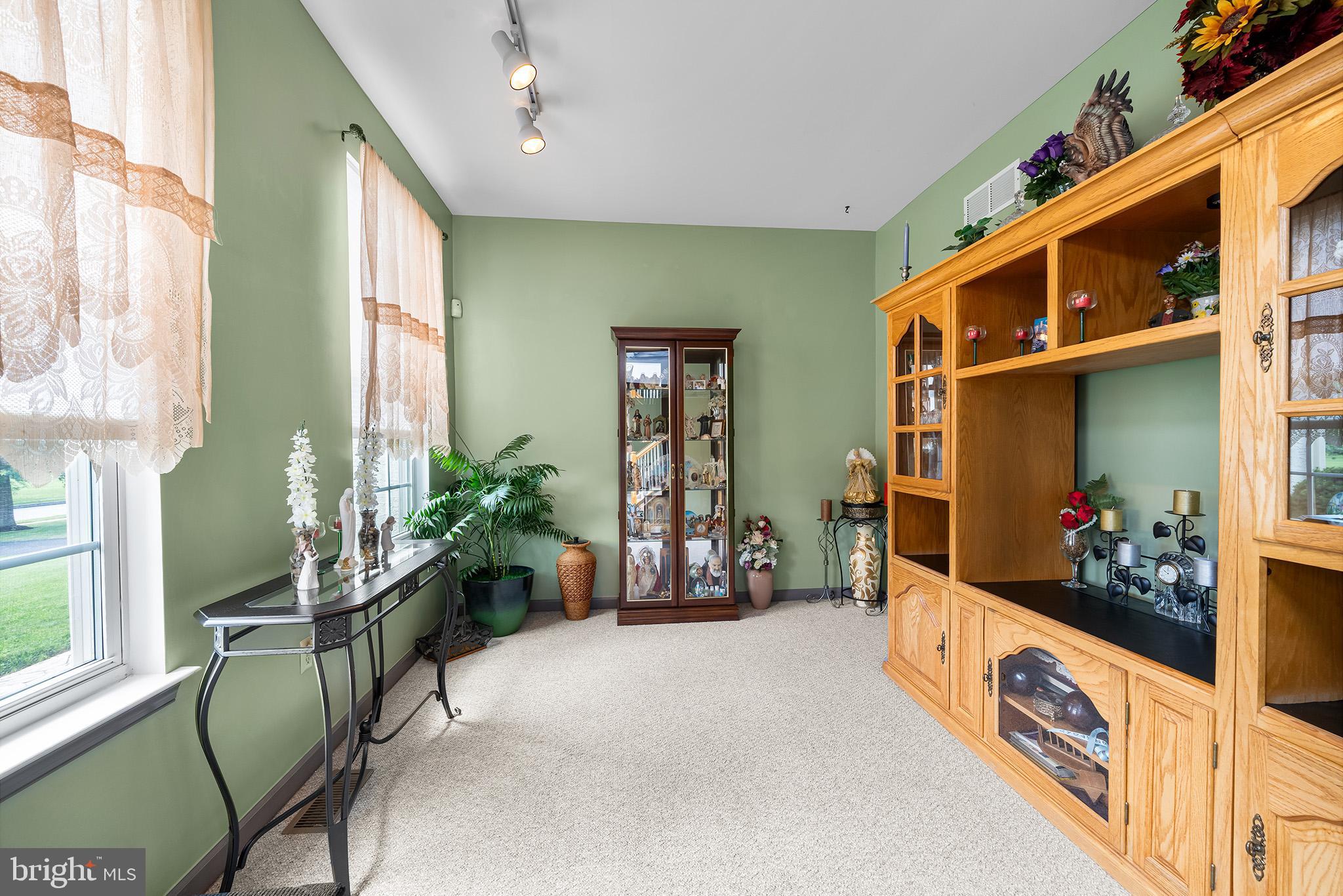 122 Sunny Brook Rd