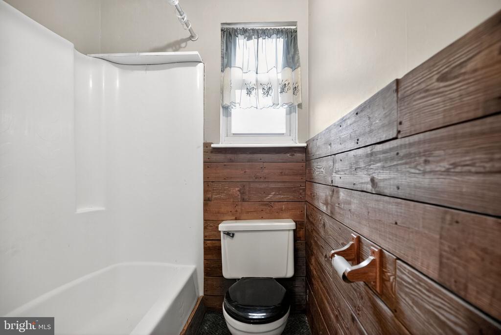 3001 CARDIN PLACE CONDO R-1