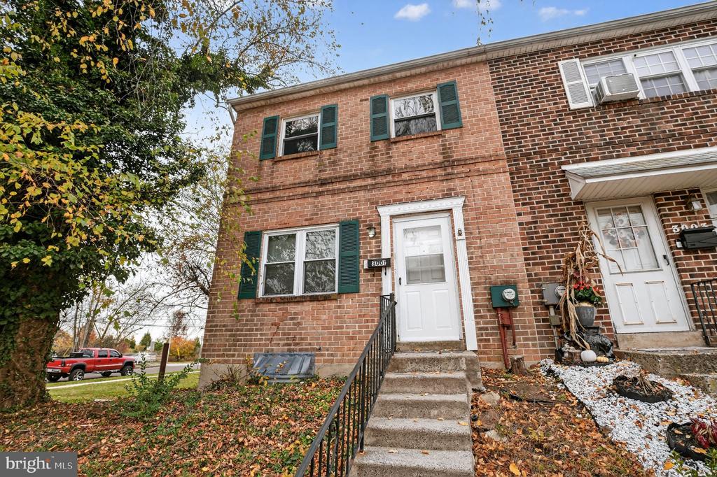 3001 CARDIN PLACE CONDO R-1