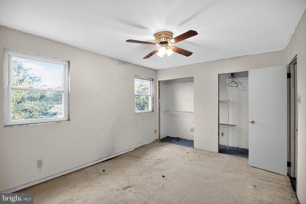 3001 CARDIN PLACE CONDO R-1