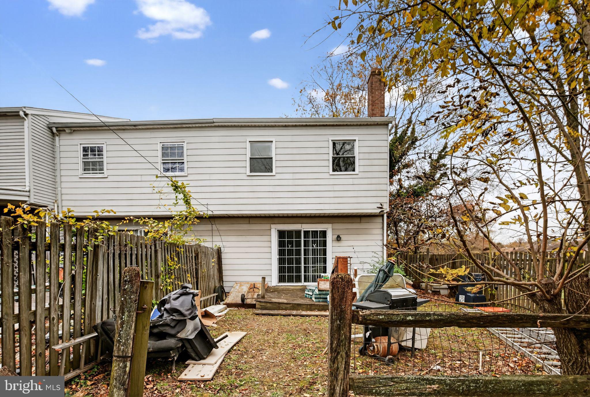 3001 CARDIN PLACE CONDO R-1