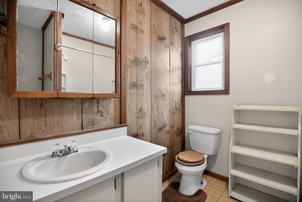 3001 CARDIN PLACE CONDO R-1