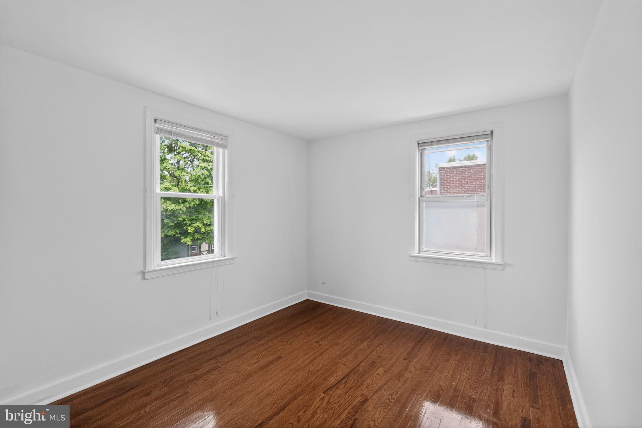 153 EARL LANE