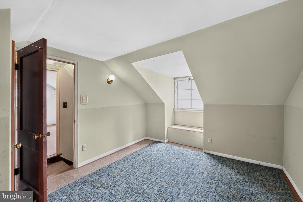 998 PARK DRIVE