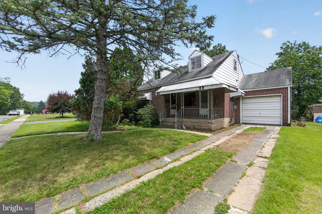 998 PARK DRIVE
