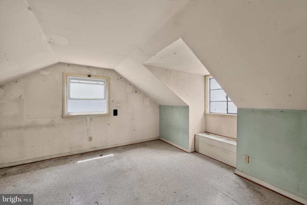 998 PARK DRIVE