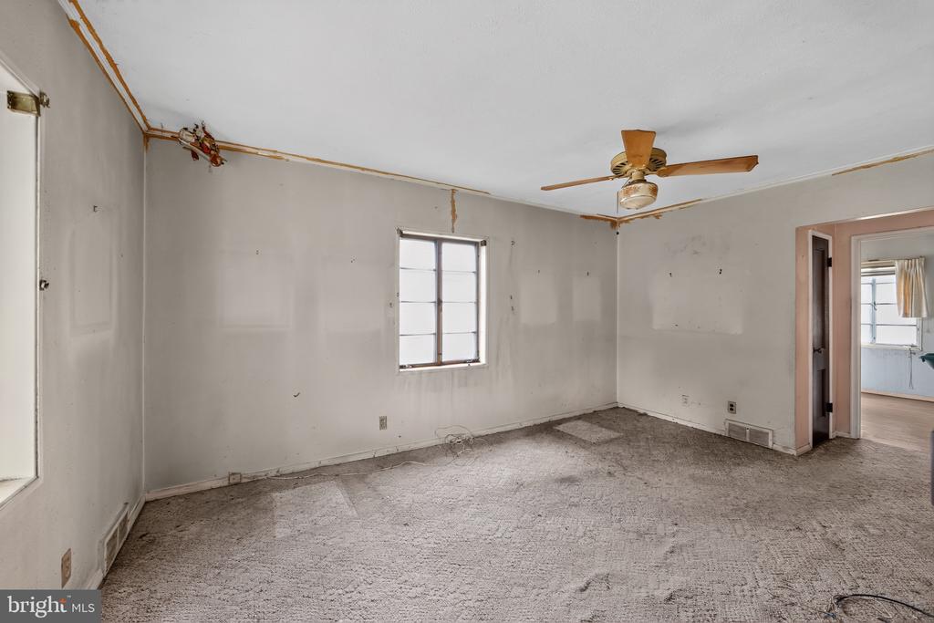 998 PARK DRIVE