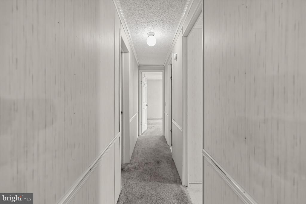 414 OAK DRIVE