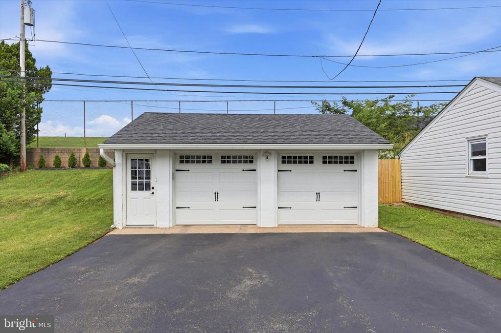 426 OLD FORT ROAD