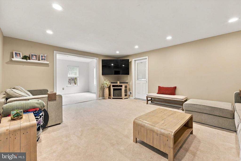 1456 MAUCK ROAD