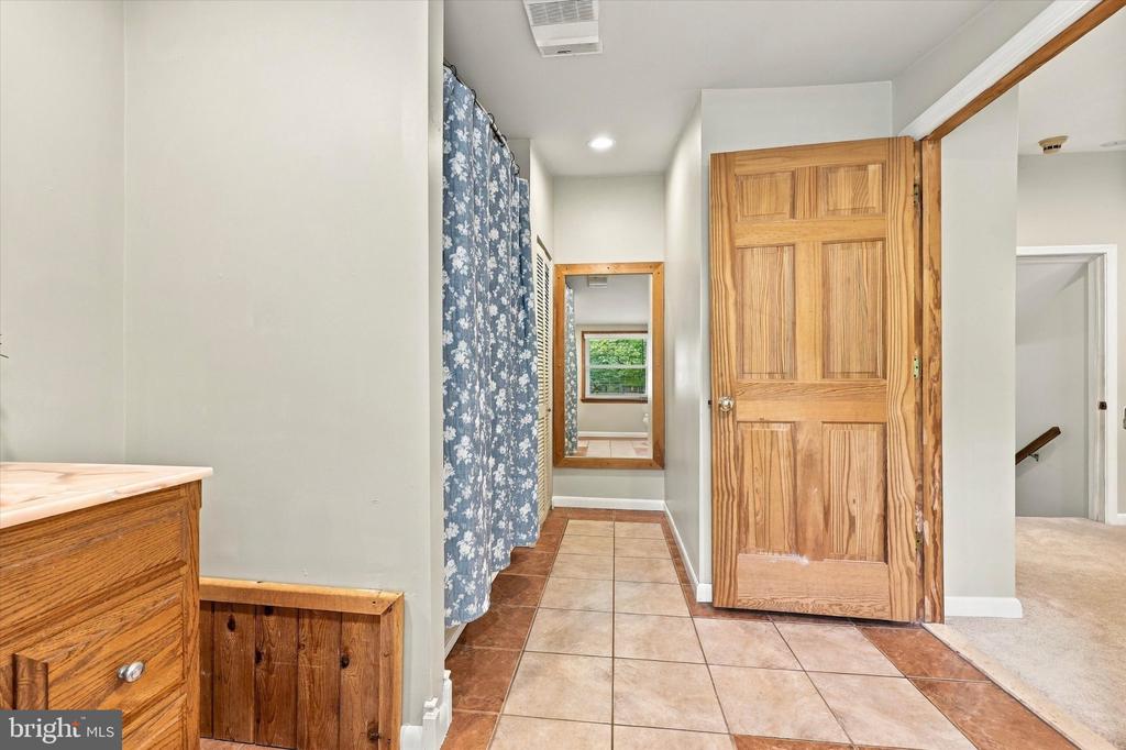 1456 MAUCK ROAD