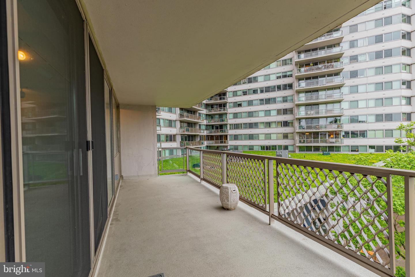 2401 PENNSYLVANIA AVENUE Unit: 4B24