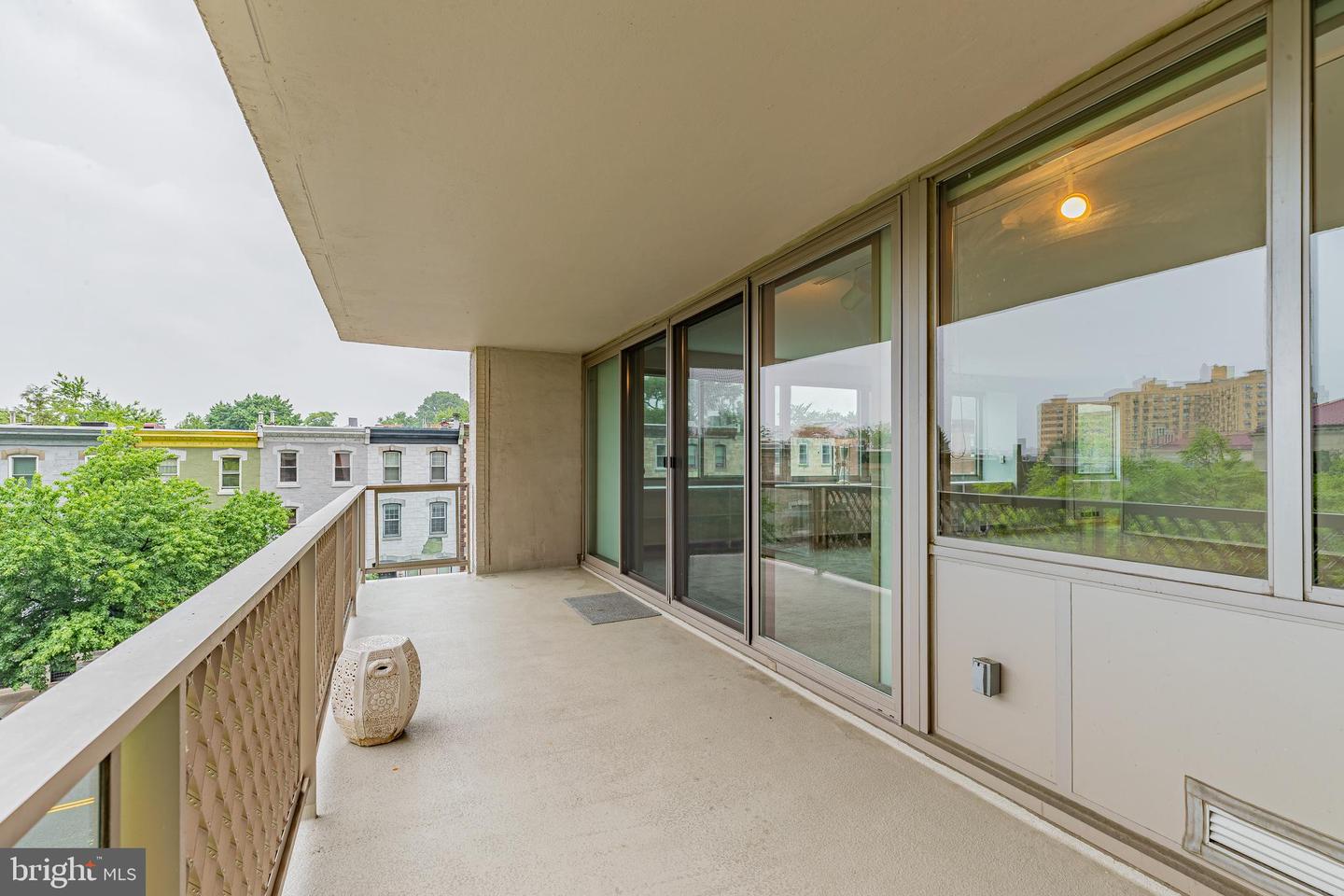2401 PENNSYLVANIA AVENUE Unit: 4B24