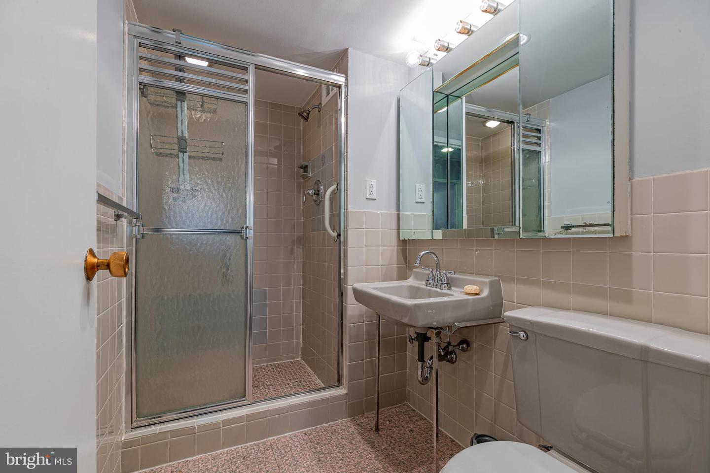 2401 PENNSYLVANIA AVENUE Unit: 4B24