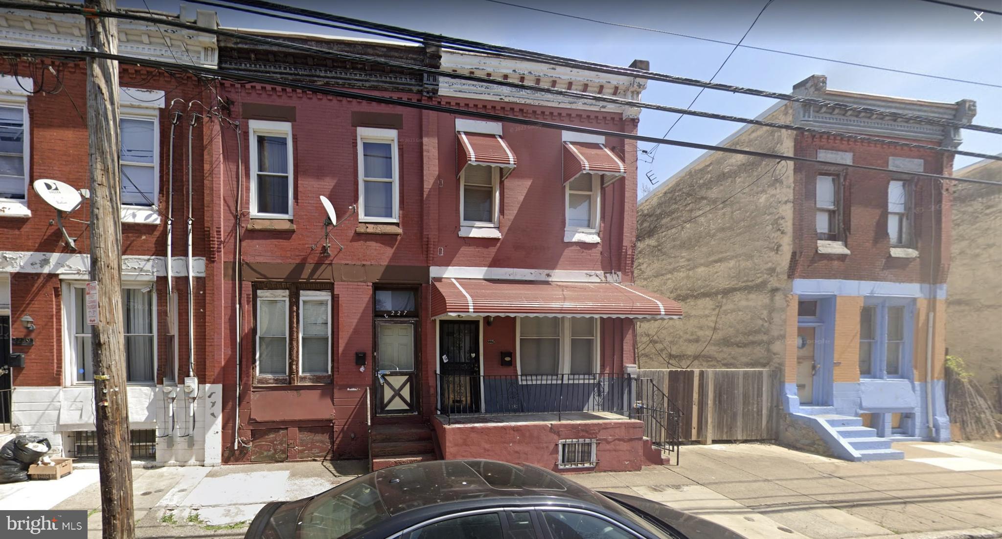 2227 N 17TH STREET
