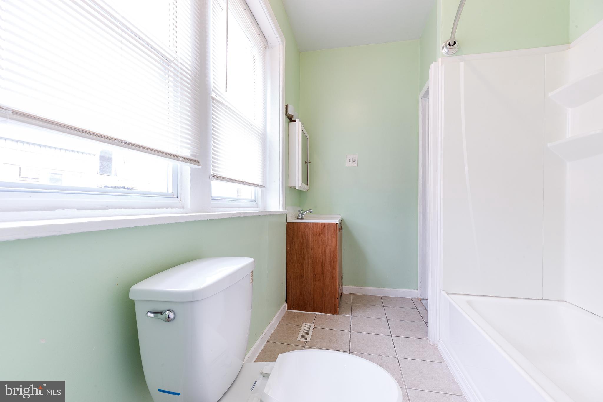 6033 CHESTNUT STREET