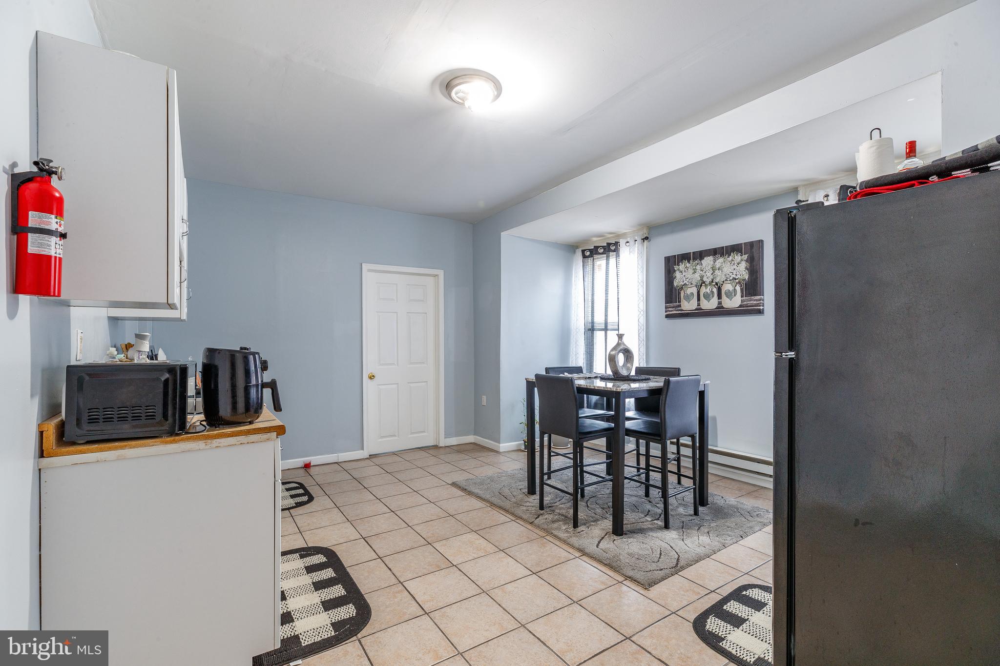 6033 CHESTNUT STREET