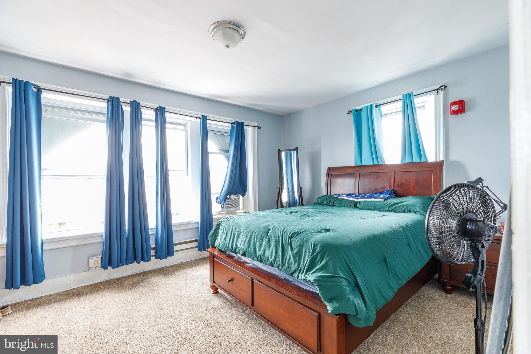 6033 CHESTNUT STREET