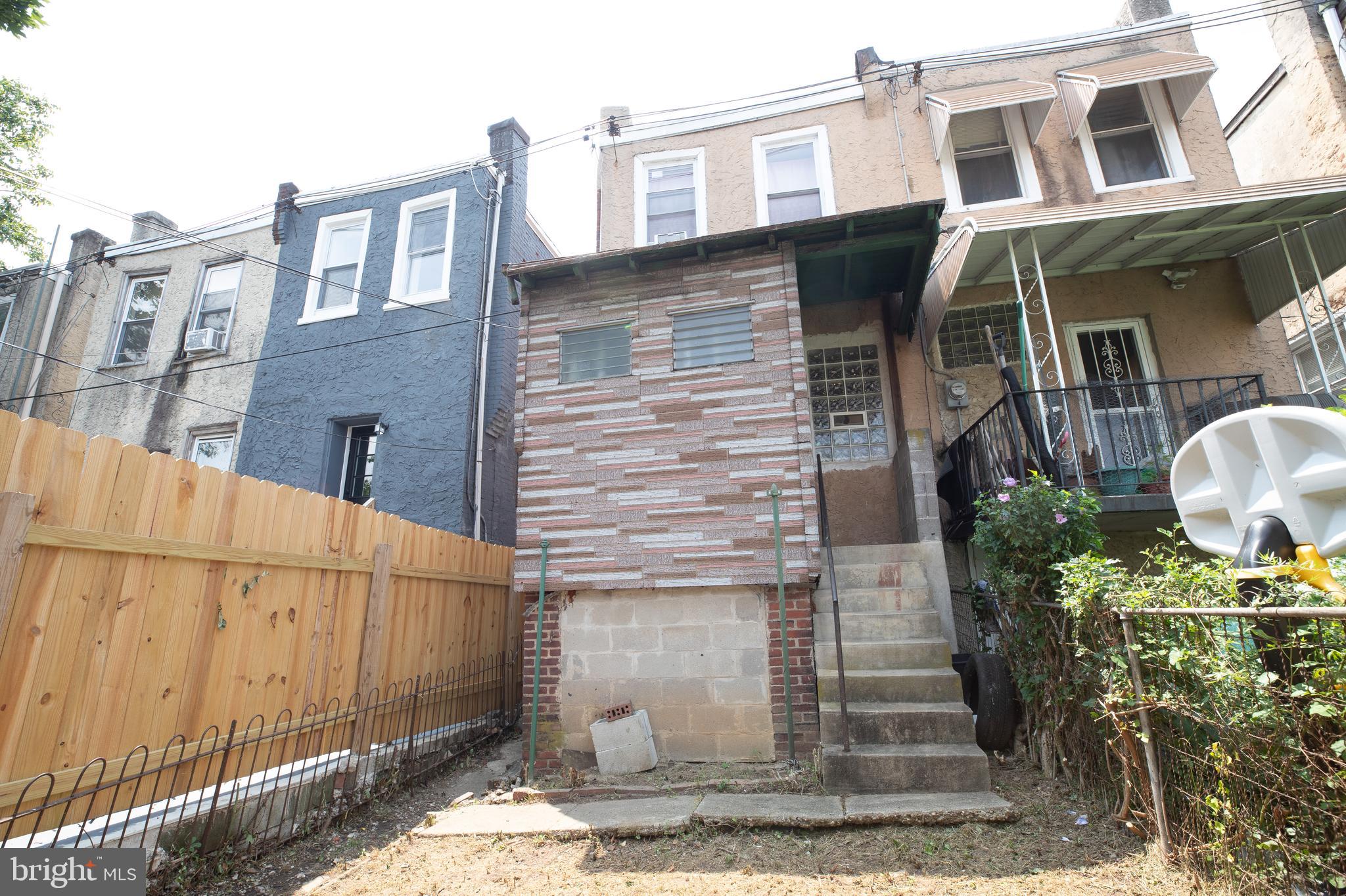 1519 N FELTON STREET