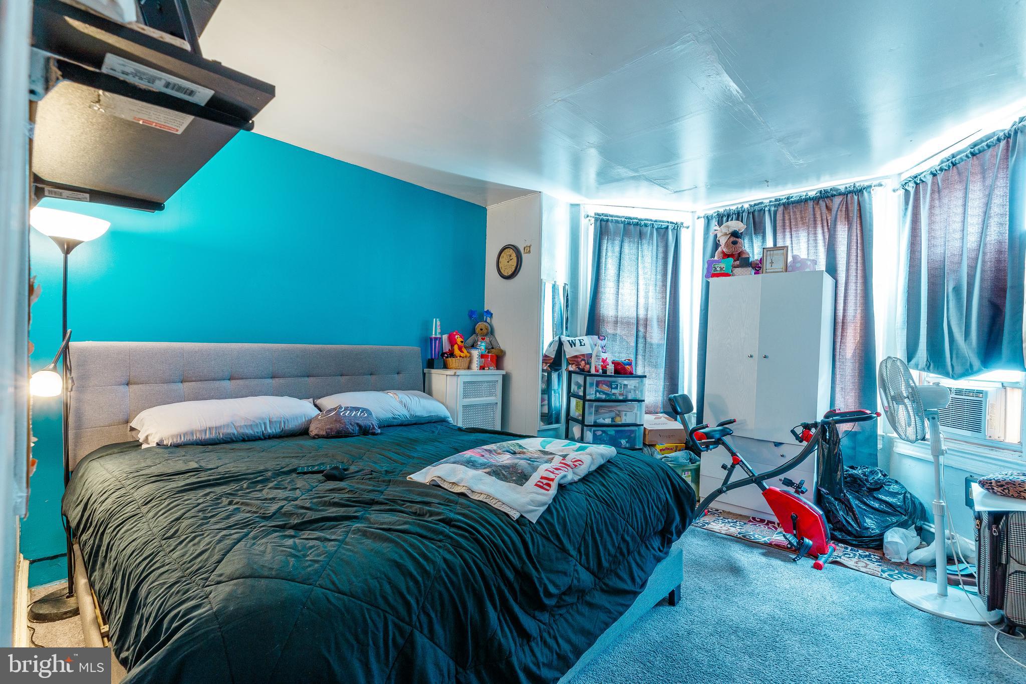 1519 N FELTON STREET