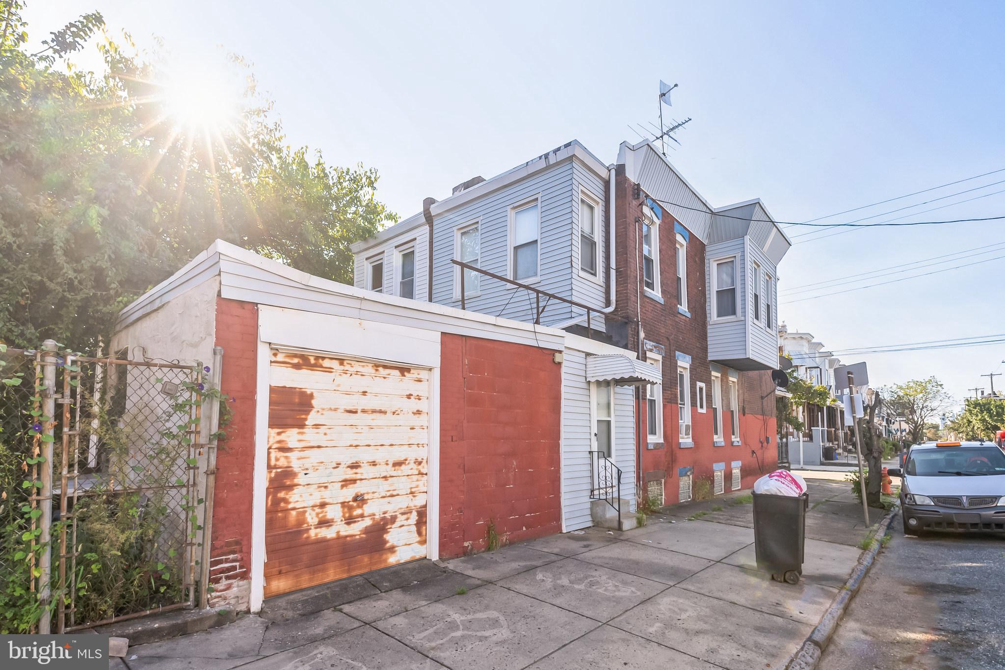 1519 W Butler STREET