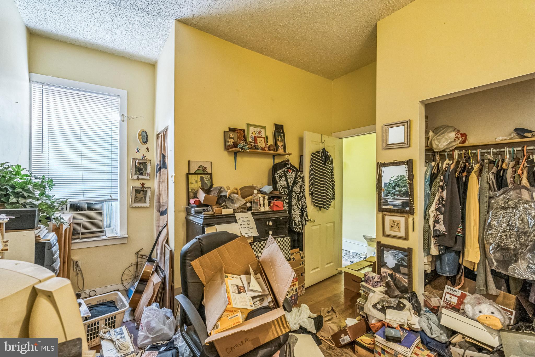 1618 W Porter St