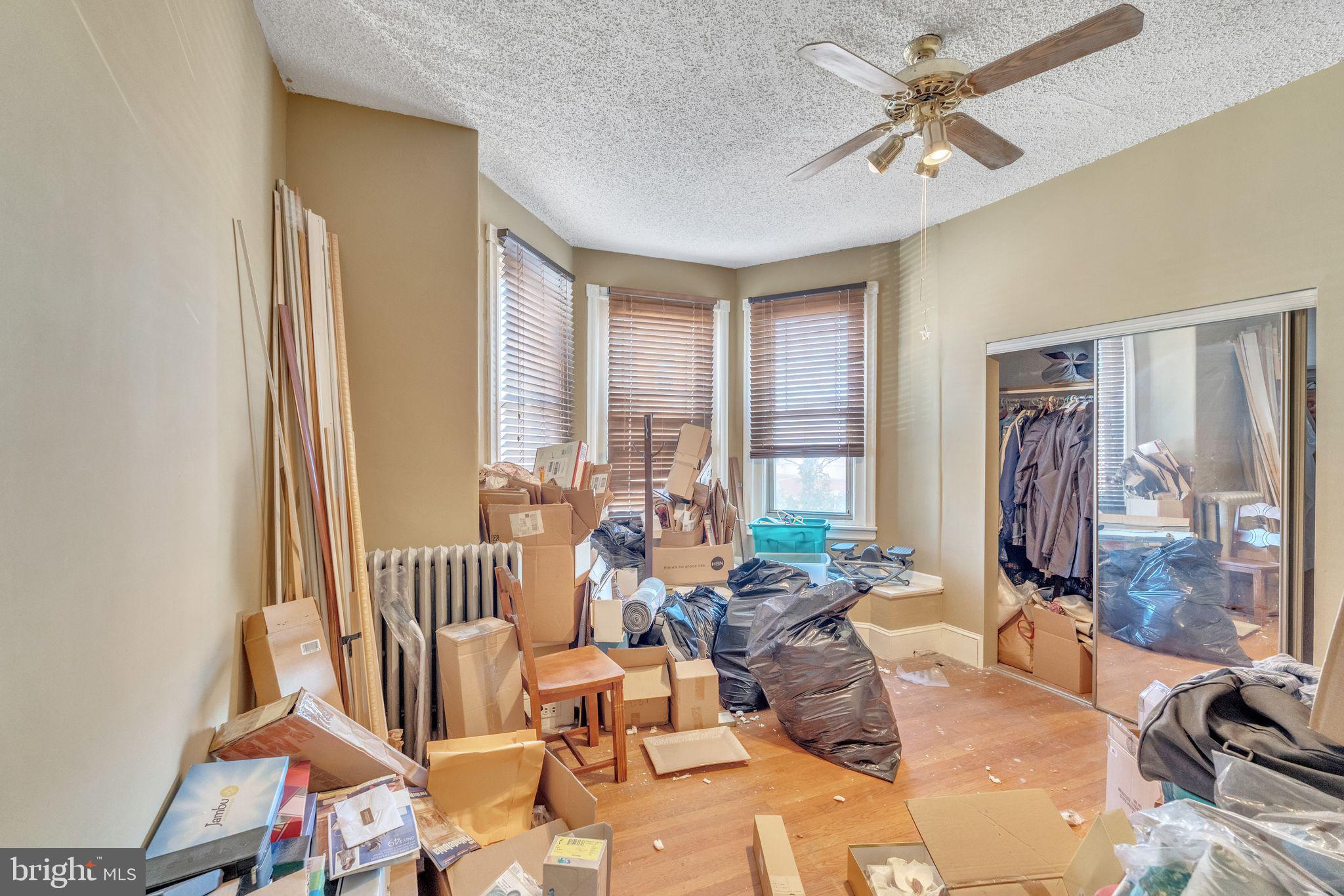 1618 W Porter St