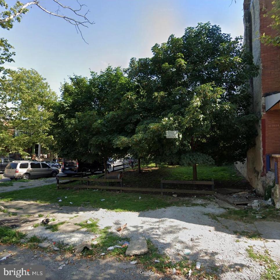 1330 W Pike St