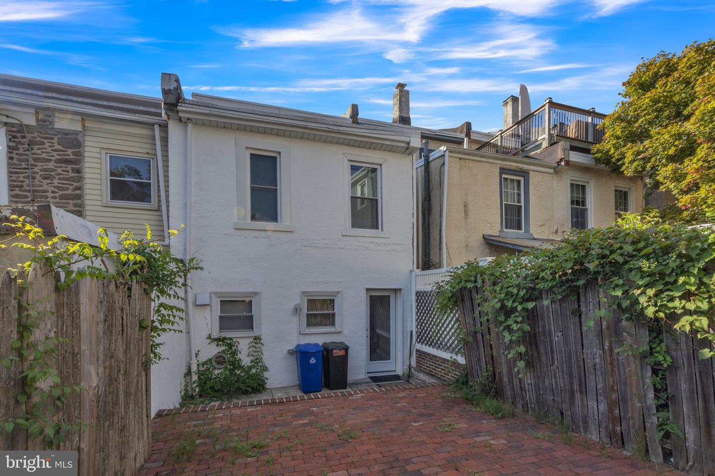 175 DUPONT ST