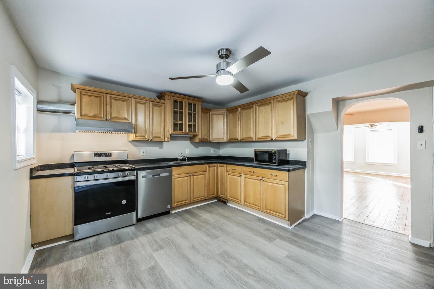 175 DUPONT ST