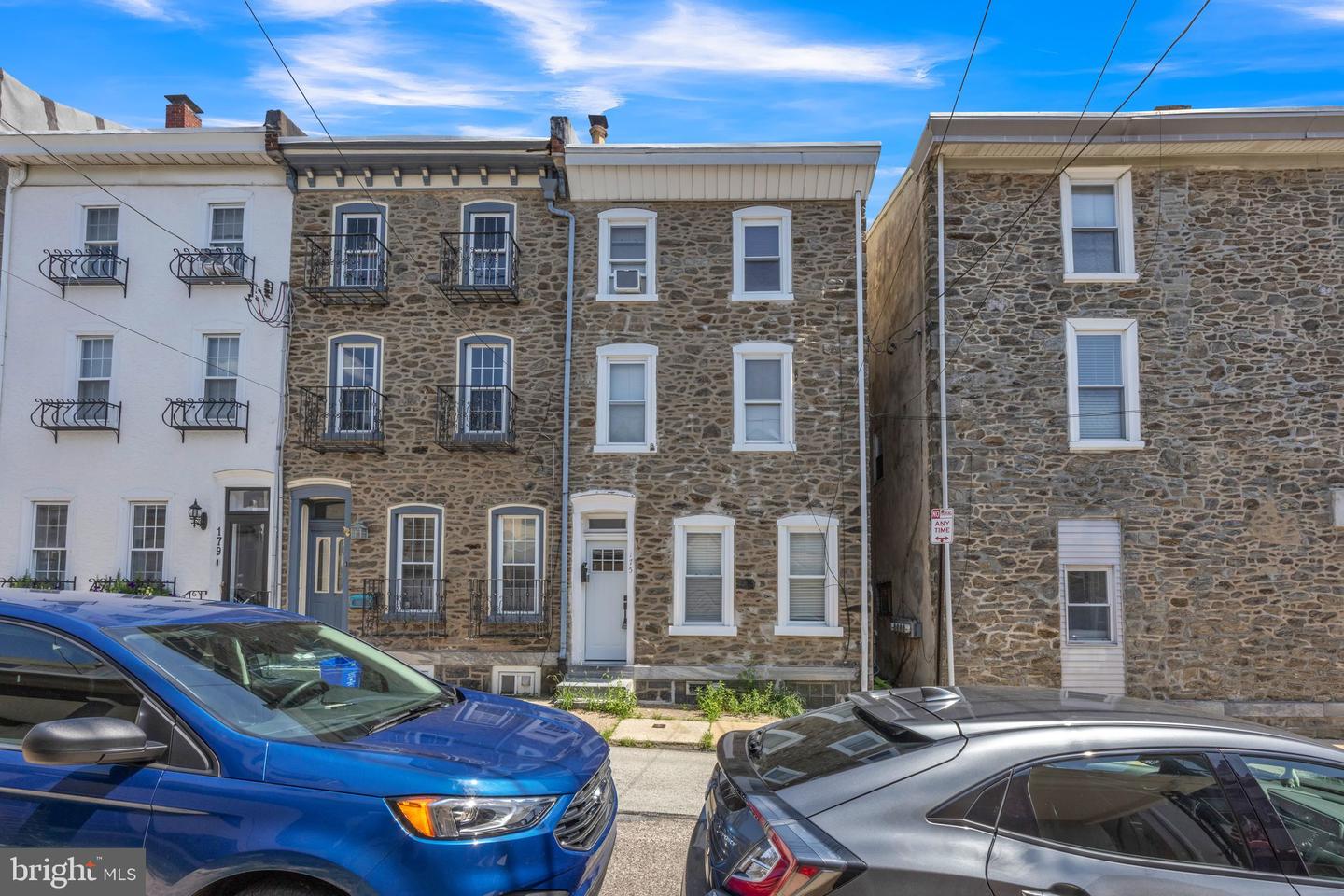 175 DUPONT ST